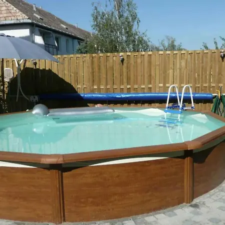 Apartment With Pool In 58341 Balatonföldvár